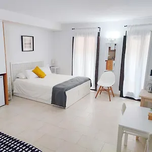 La Lleona , Gerona España